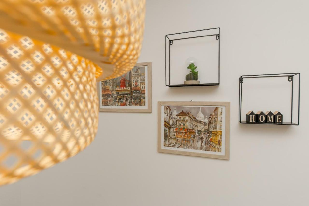 Apartment Lara โตรกีร์ ภายนอก รูปภาพ