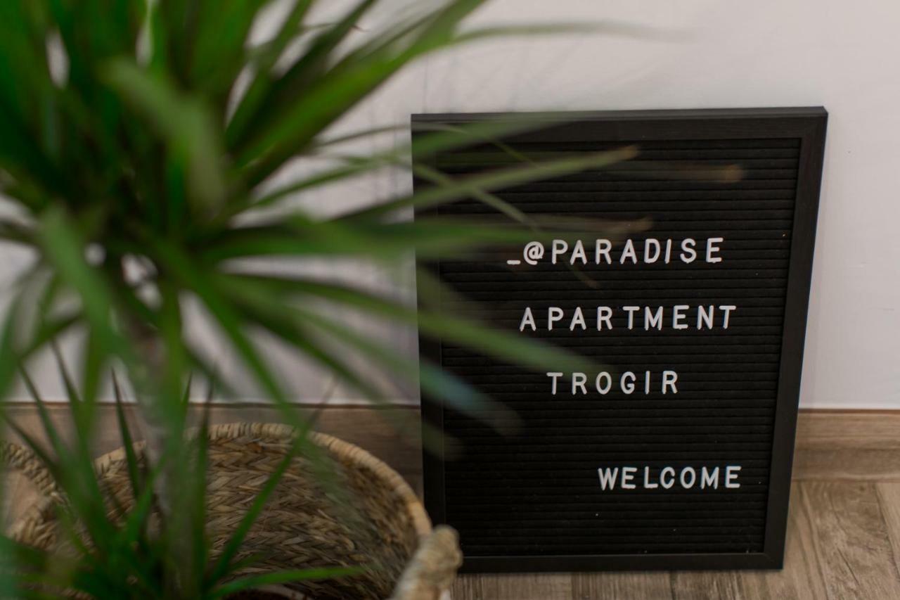 Apartment Lara โตรกีร์ ภายนอก รูปภาพ